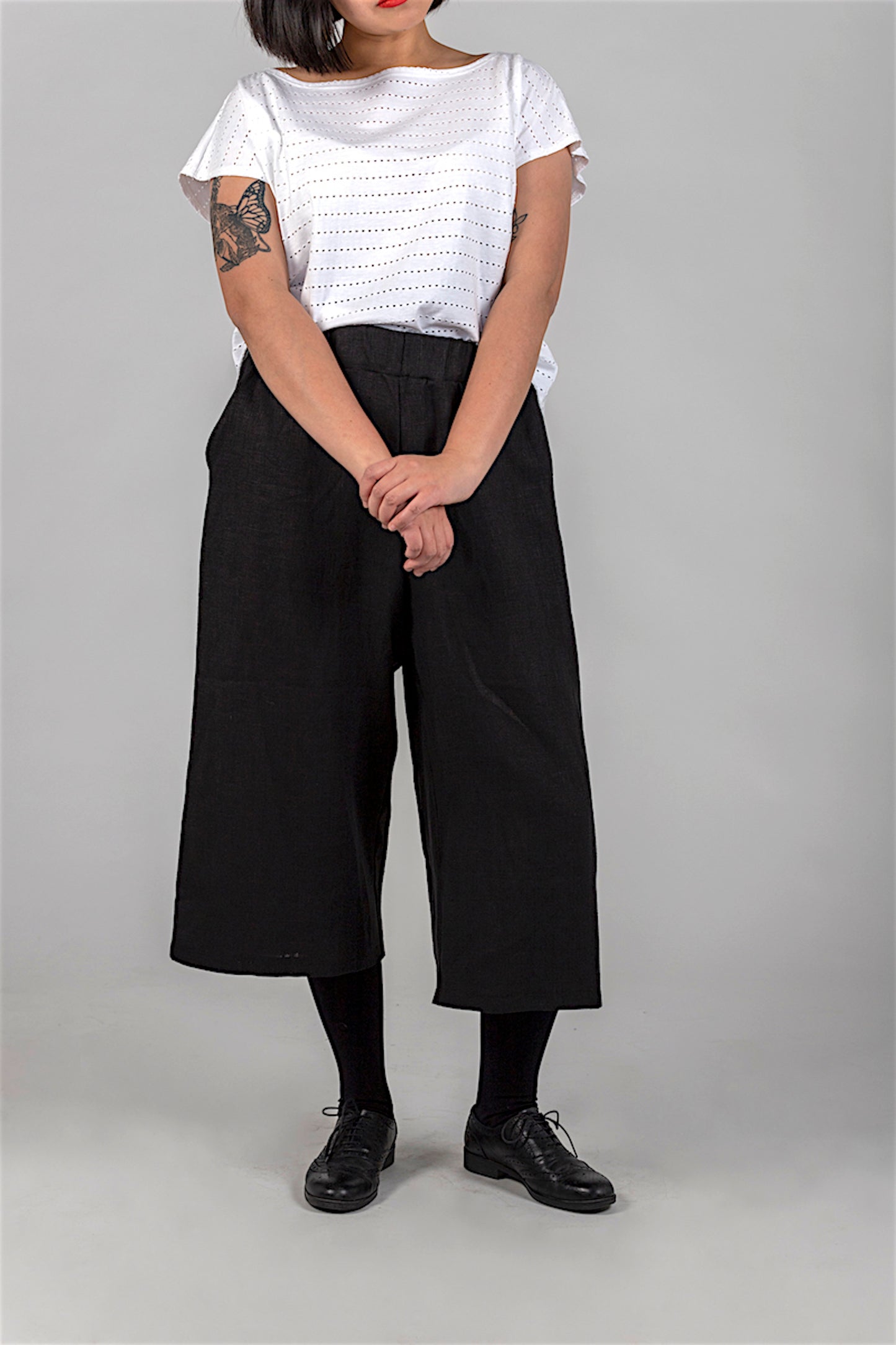 Culottes Housut pellava musta