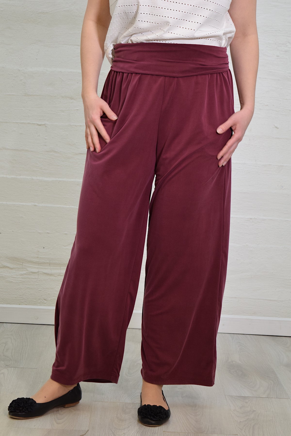 Linen pants, plum