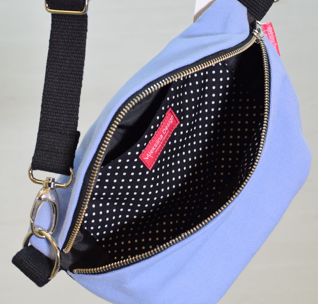 Olga crossbody -laukku vaaleansininen