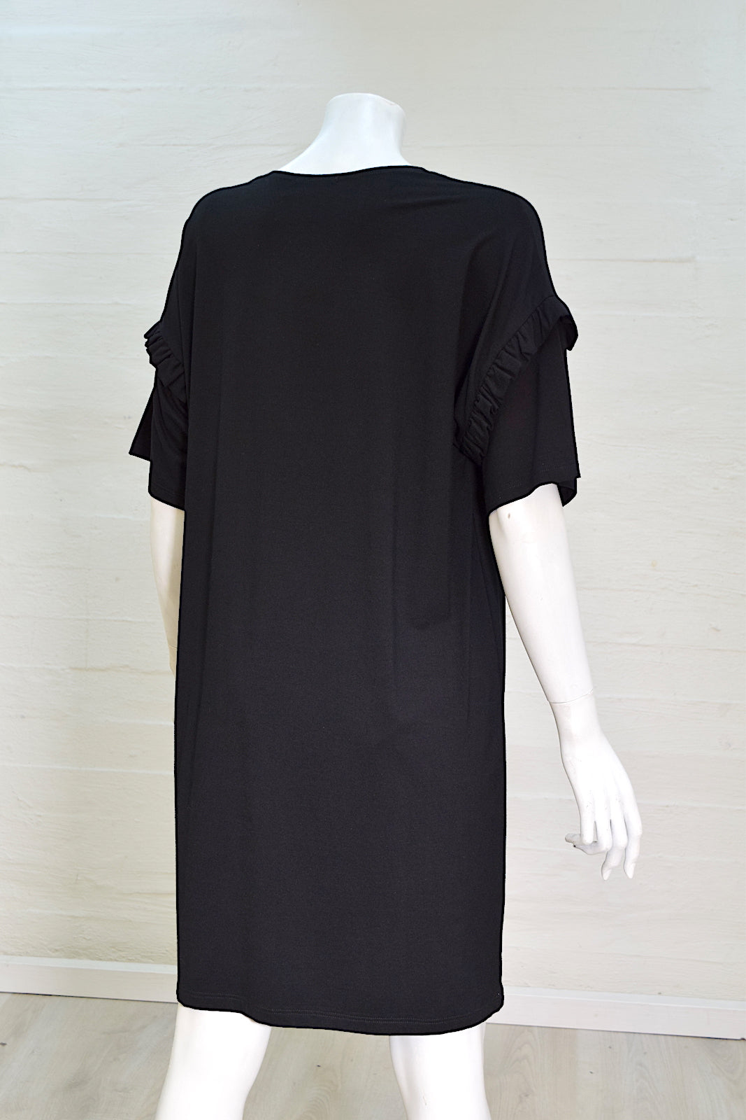 Tilia mekko musta One Size