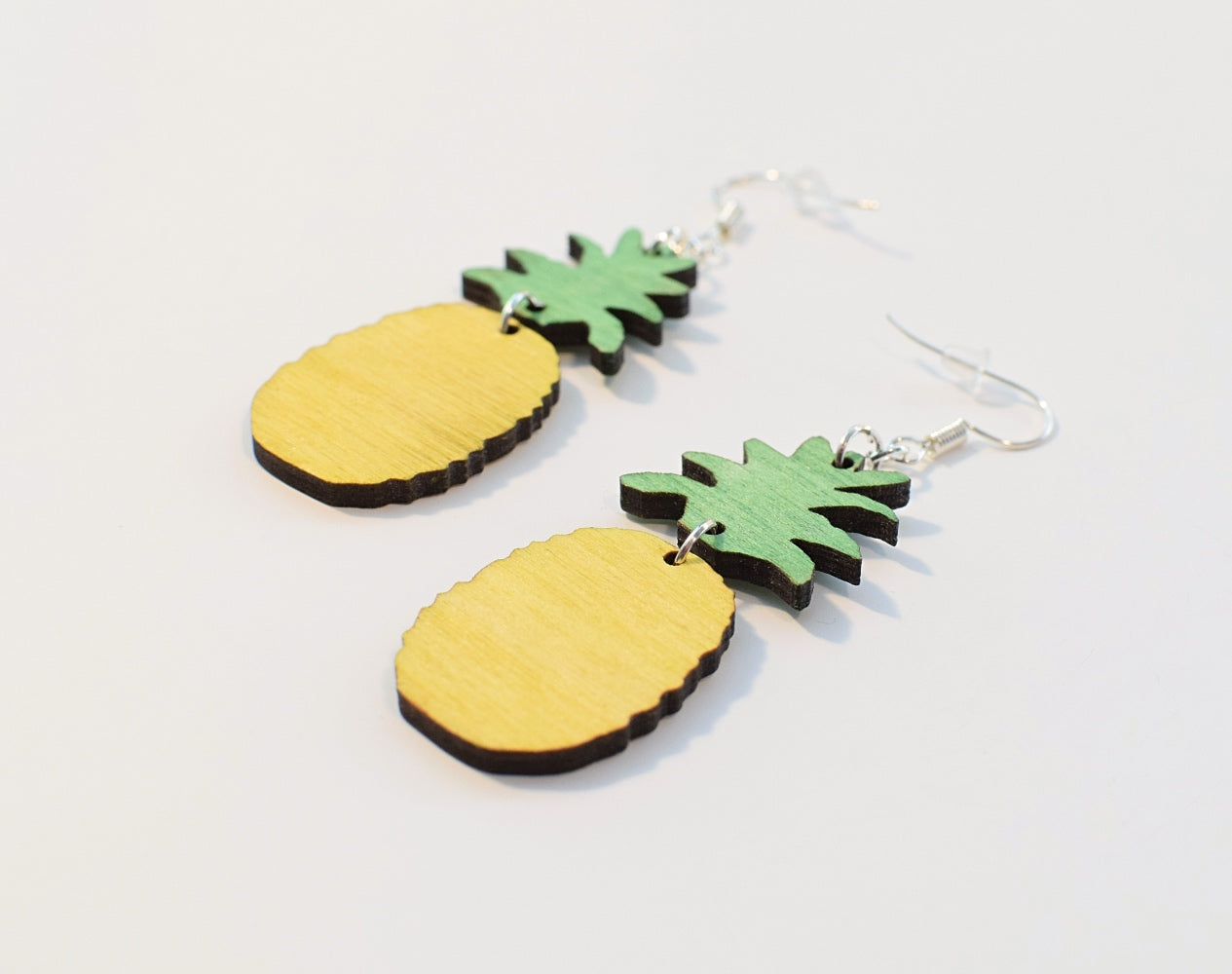 Aleksiina Design Ananas korvakorut