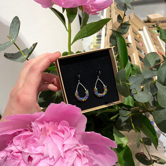 Lasipisaroita Korvakorut Pisara Moniväri