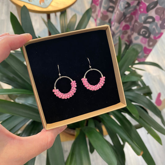 Mini örhängen i glas Cirkel Rosa