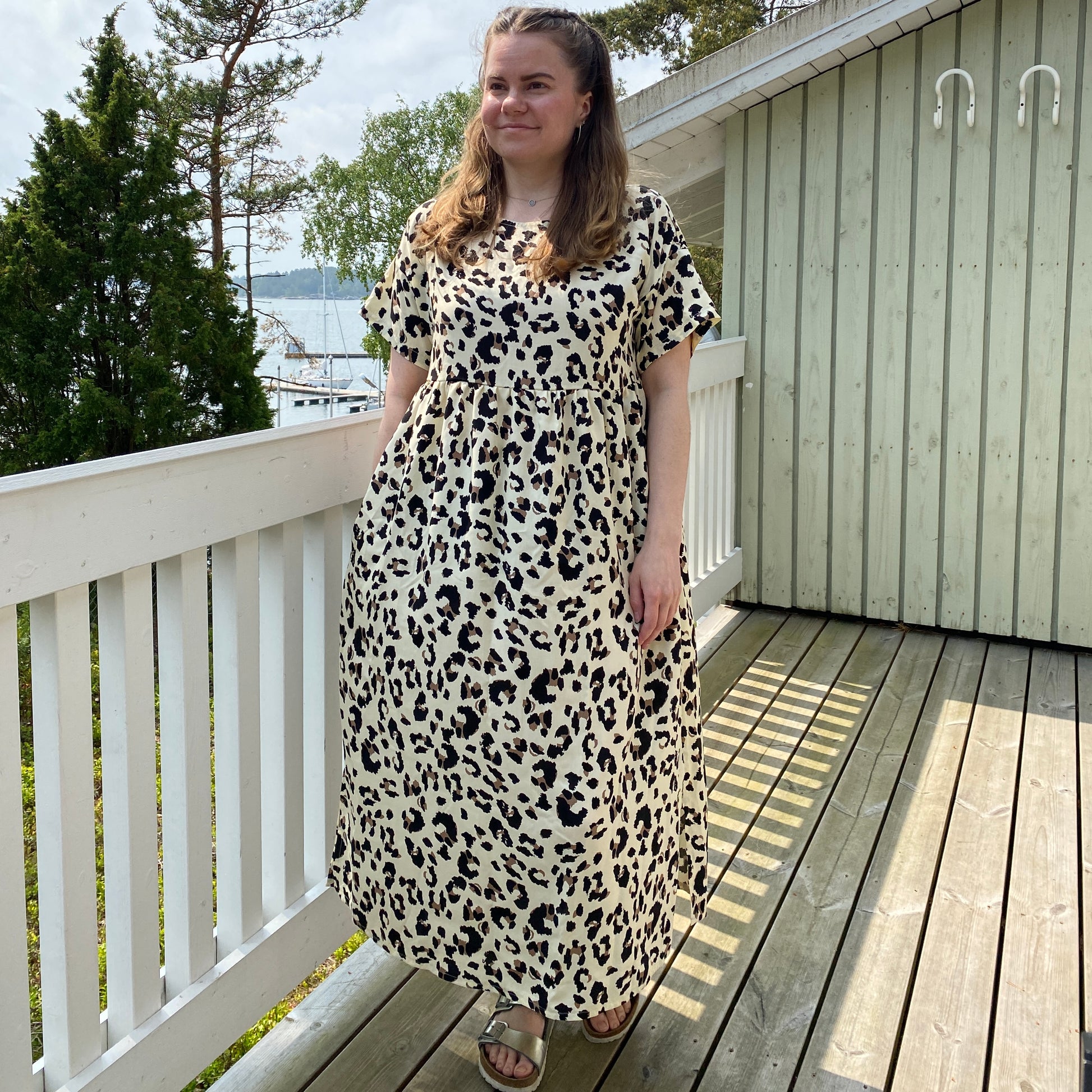 Viivi – Finnish viscose dress with leopard print – Aleksiina Design