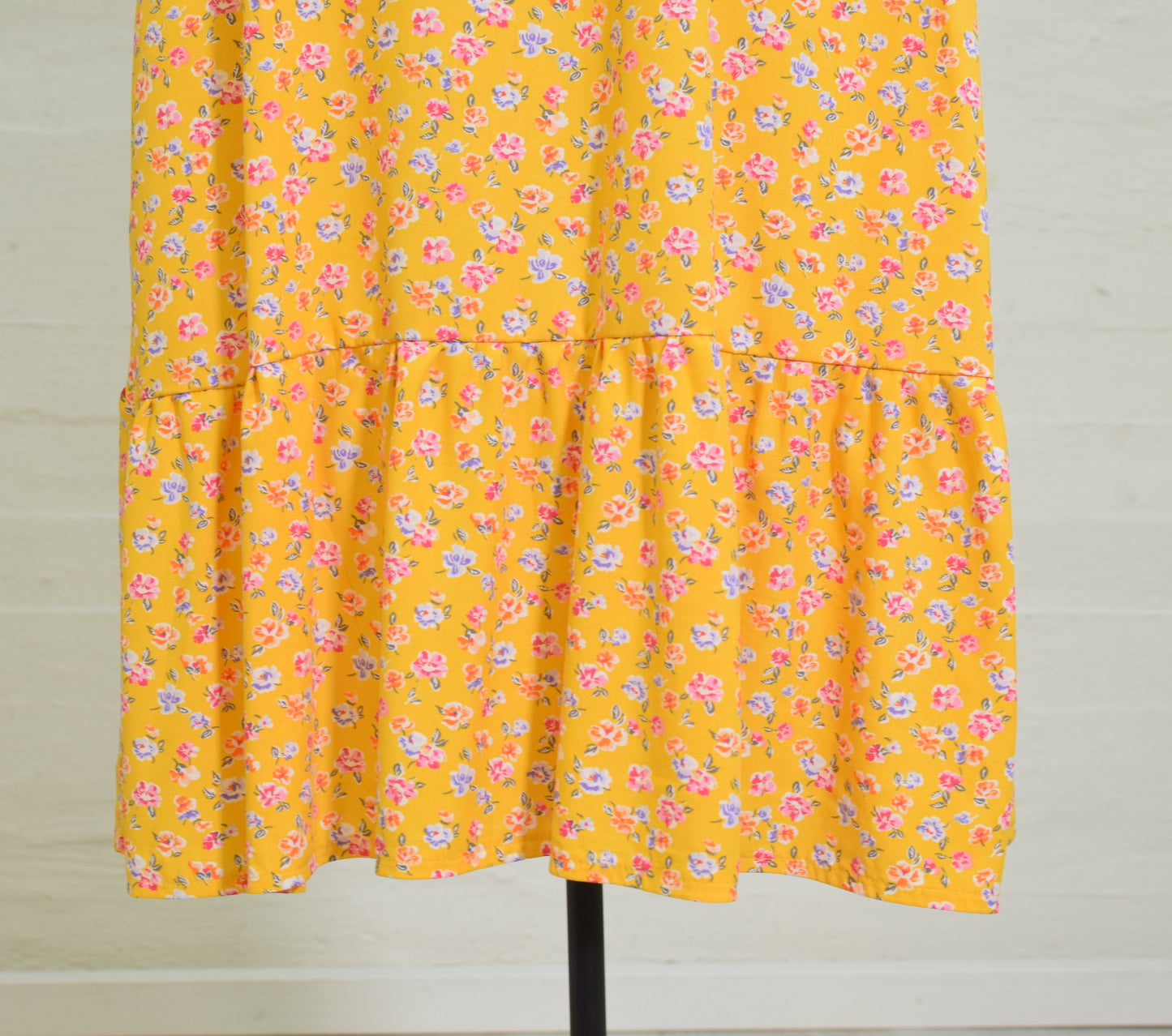 Aleksiina Design Kara mekko keltainen