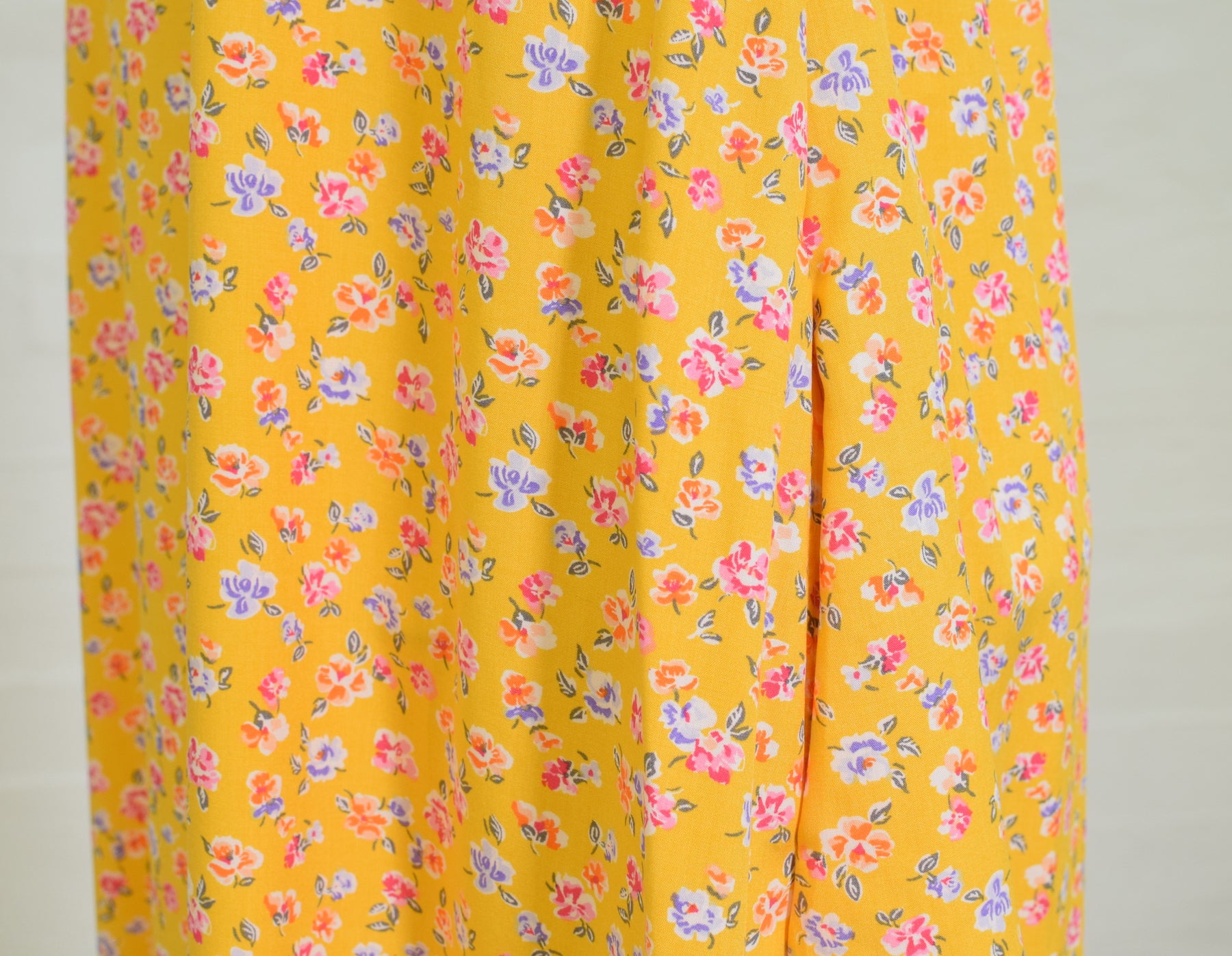 Aleksiina Design Kara mekko keltainen tasku