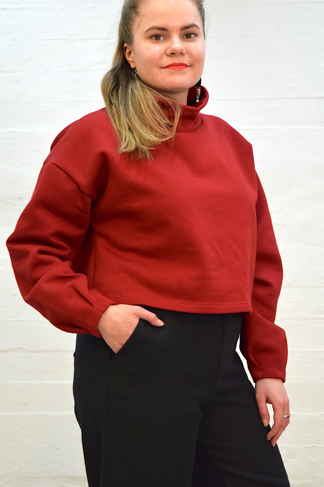 Aleksiina Design Kirsikka Collegepaita