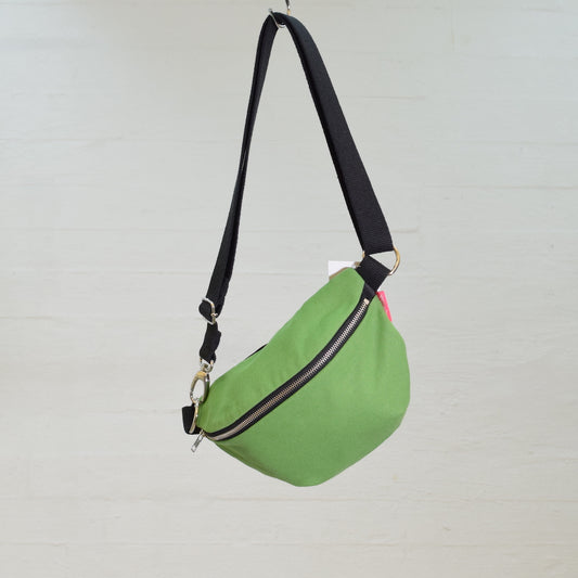 Olga crossbody bag grass green