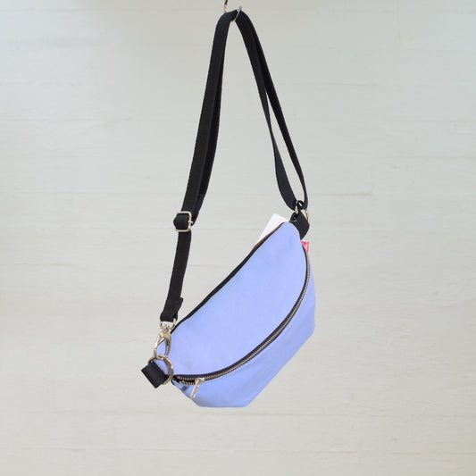 Olga crossbody bag light blue