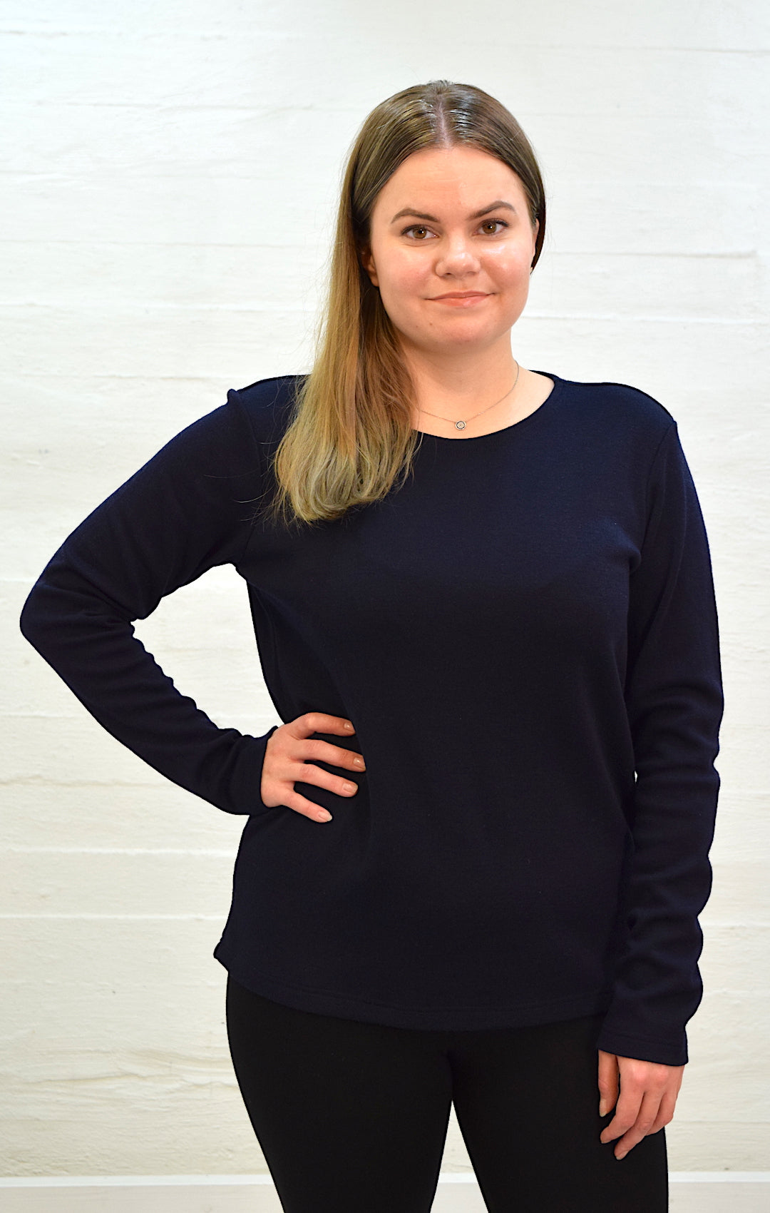 Aleksiina Design villapaita merino, tummansininen