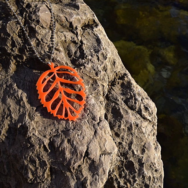 Aleksiina Design Lehtiriipus oranssi