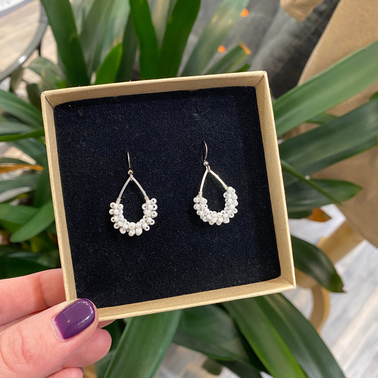 Mini Glas Drops Örhängen Drop Vit