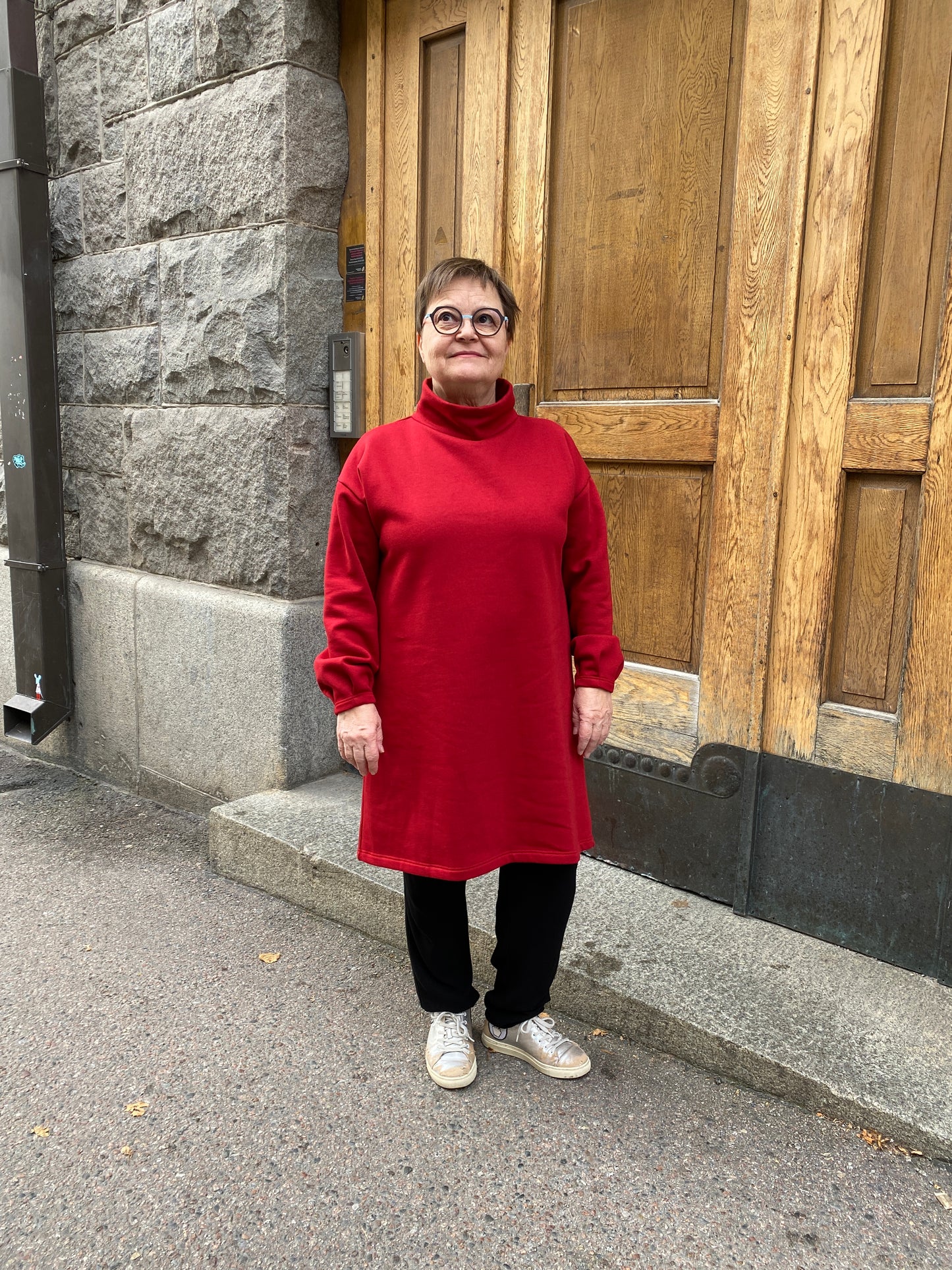 Kirsikka Collegemekko punainen