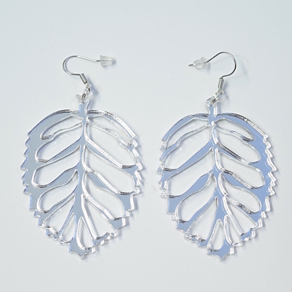 Aleksiina Design Lehti korvakorut hopeapeili