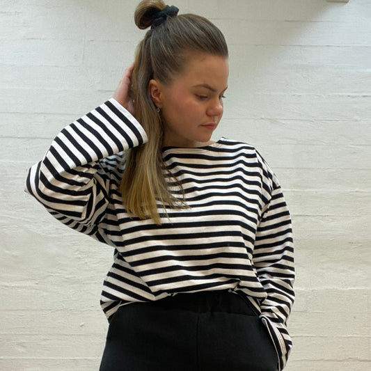 Riina Shirt Black and White